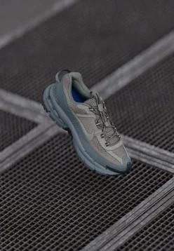 Nike 나이키 스포츠웨어 줌 보메로 로움 - 운동화 메탈릭 퍼스틀/쿨 그레이/안트라사이트/레이서 블루/화이
