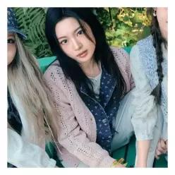 써스데이아일랜드 KiiiKiii 라운드넥 패턴 자켓_T262MJK131W
