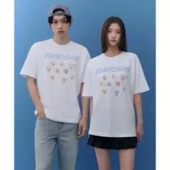 MUSINSA STANDARD [하츠투하츠 컬래버] Hearts2Hearts 티셔츠 [화이트]