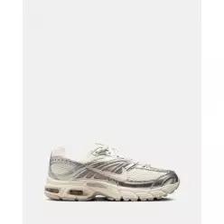Nike 나이키 에어 맥스 모토 2K - 여성용 연아이보리,  메탈릭 실버 7880963