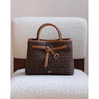[국내백화점 매장정품] 닥스 DAKS WOMENS ACCESSORIES 브라운 벨트장식 잔체크 울 토트백 DCBA5F993W2 1156
