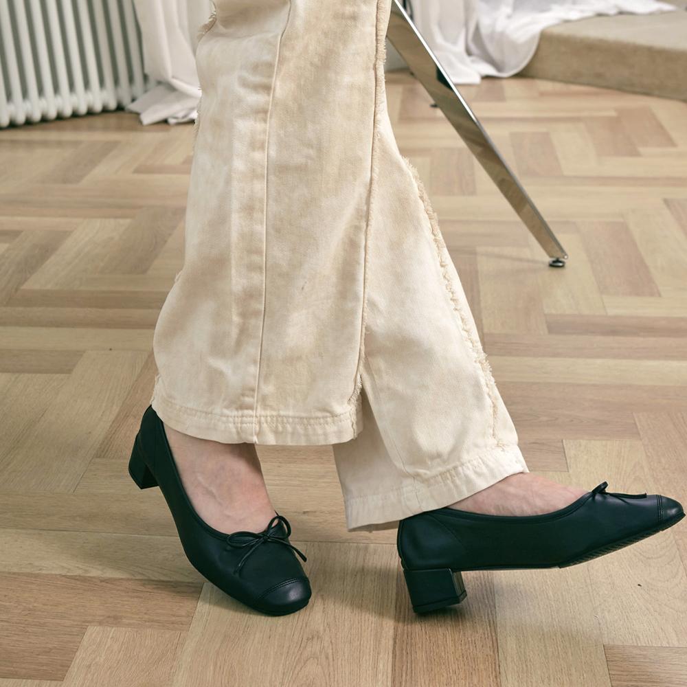 Ella Flat 31306BK