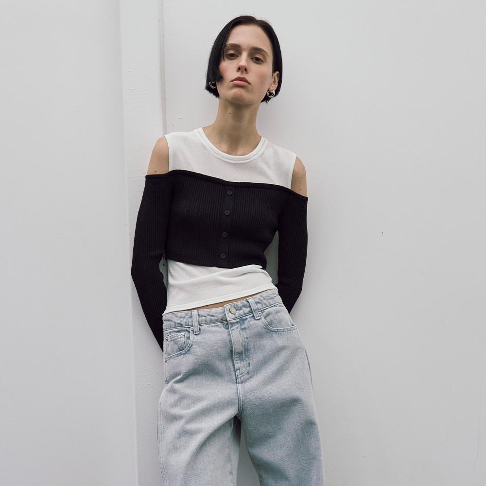 Light Shoulder Cut-out Knit in Black VK5SP115-10