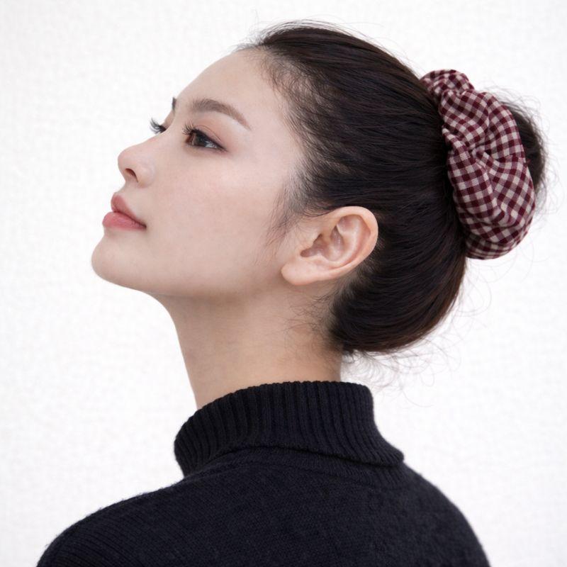 버건디 체크 스크런치
