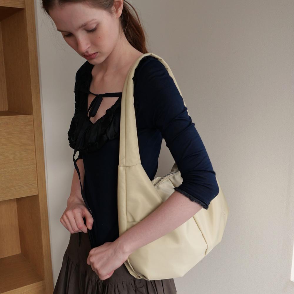 [7/22 예약발송] Easy Pocket Bag _ Beige