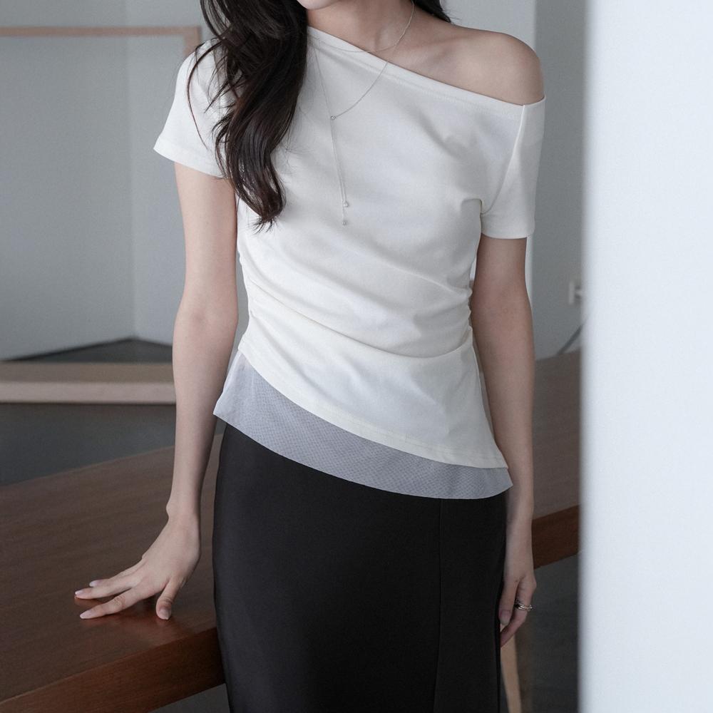 [7th] 레나 원숄더 레이스 탑 (아이보리)