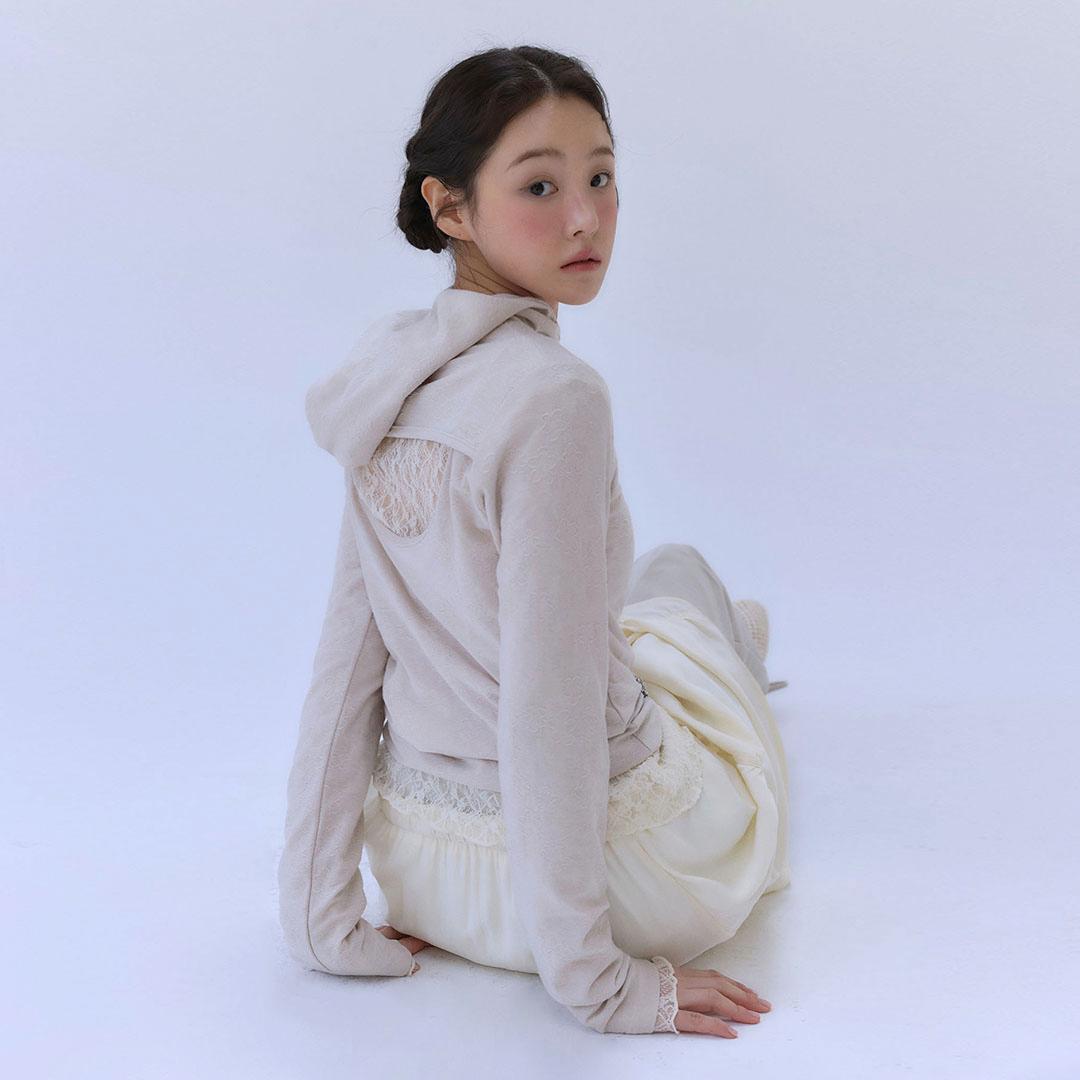 BACK OPEN HOOD TEE [ BEIGE ]