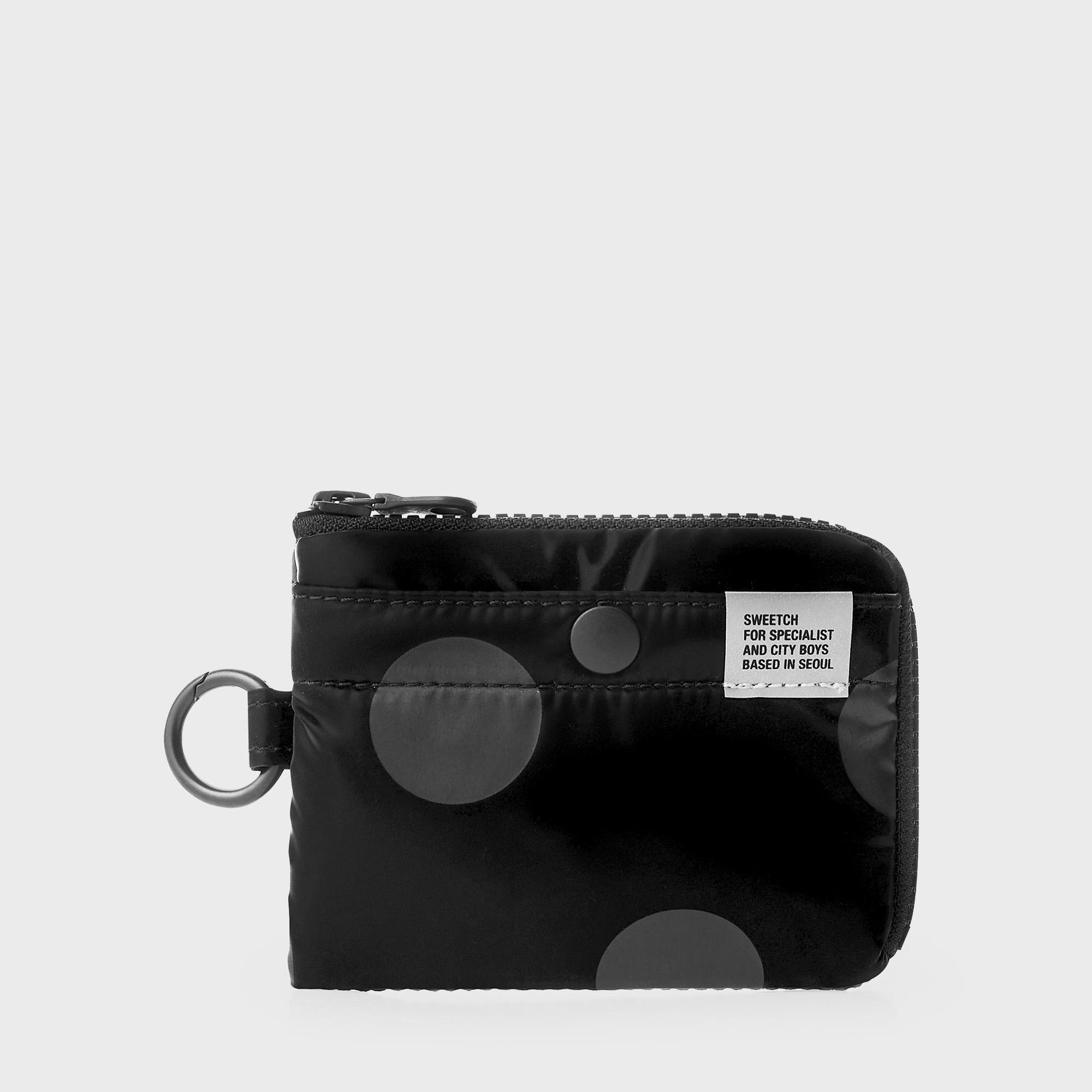 HALF ZIP WALLET 001 M Glossy Black Polka Dot