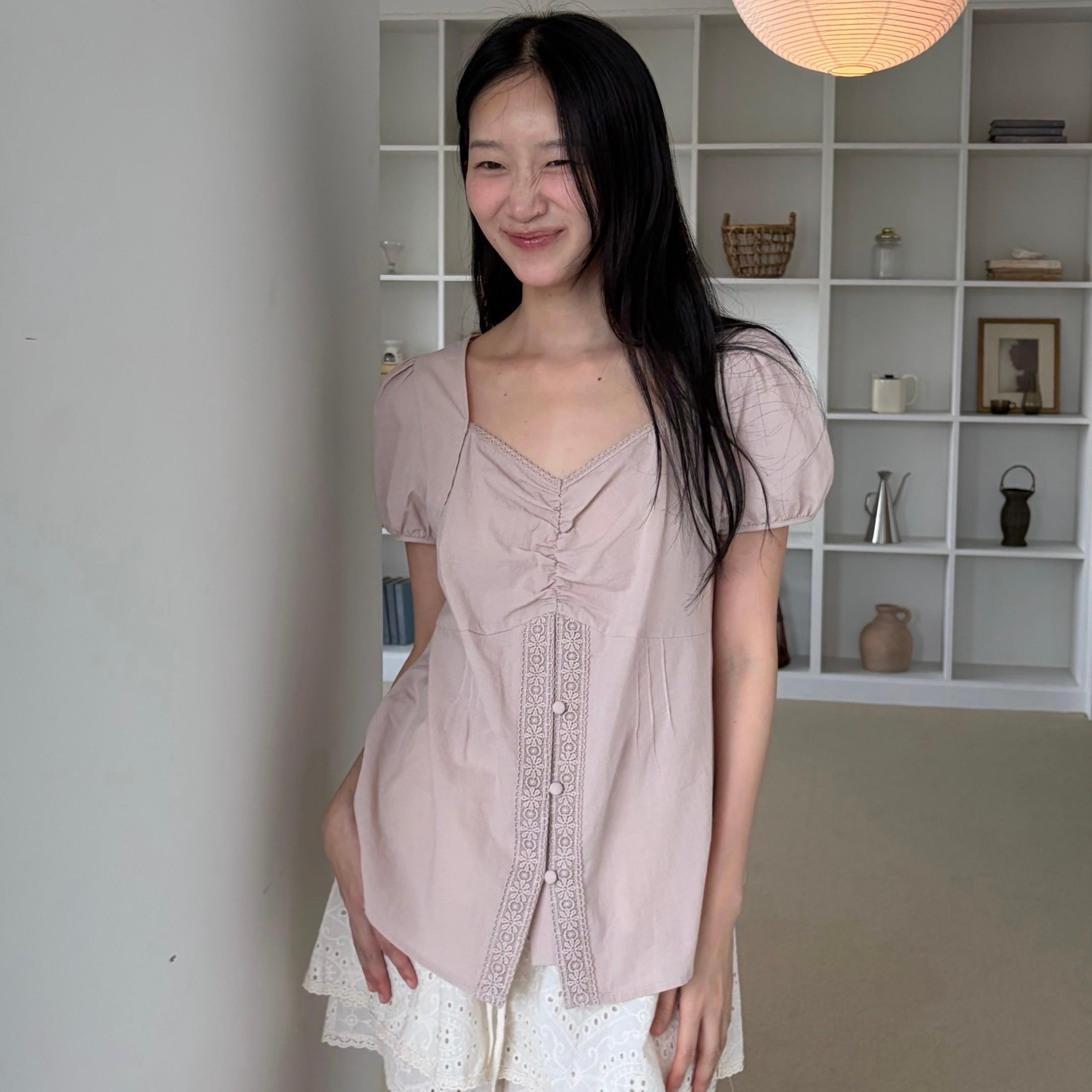 COTTON LACE PINTUCK BLOUSE [ POWDER PINK ]
