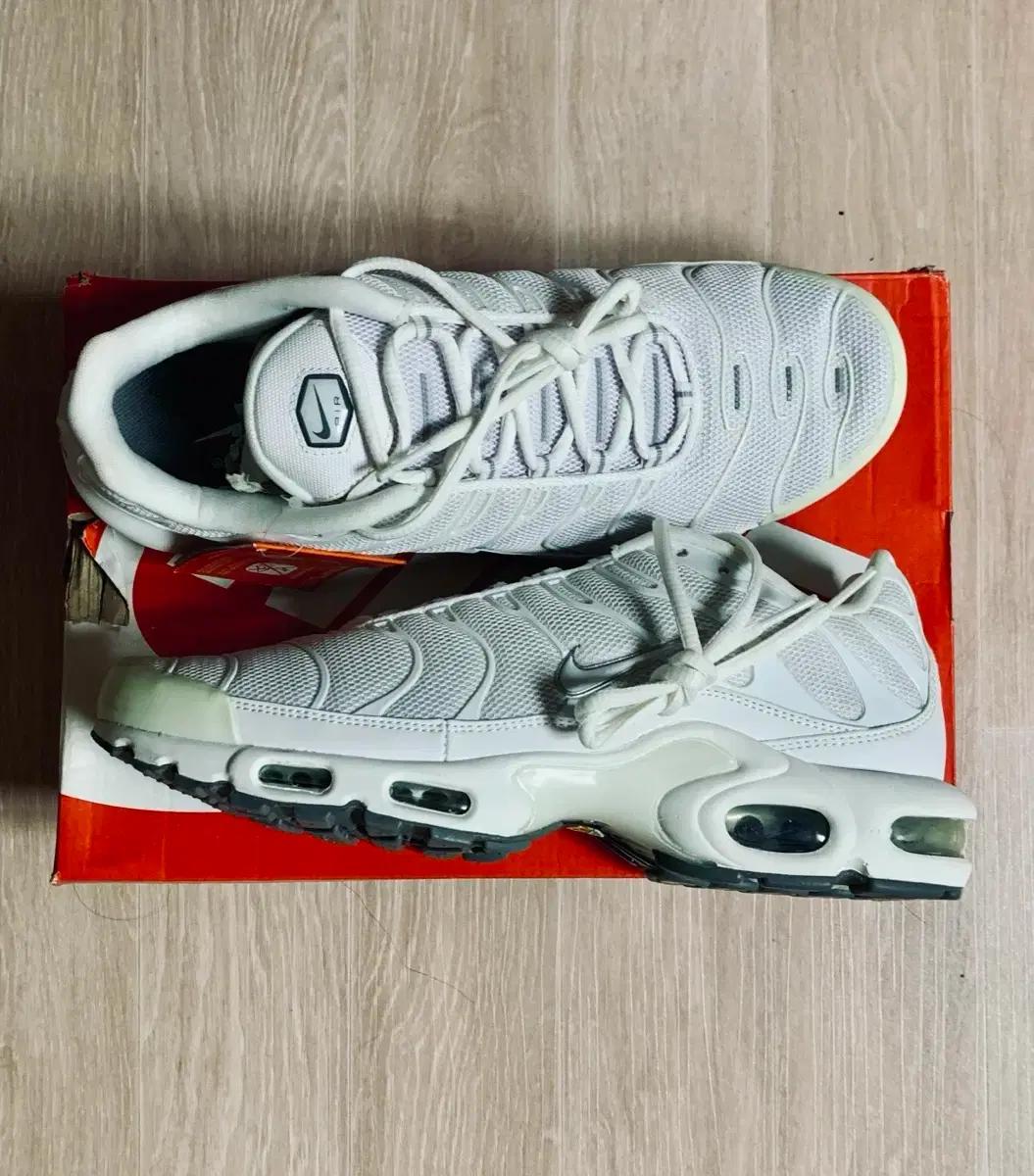 에어맥스 플러스 TN air max plus 604133-139