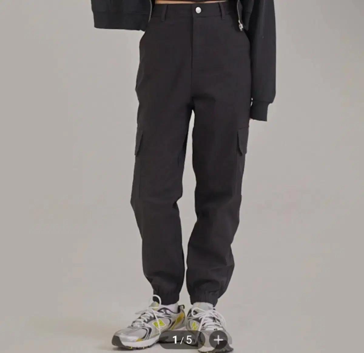 스파오 블랙 조거팬츠
