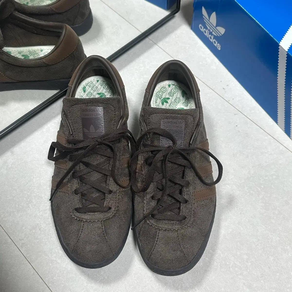 아디다스 토바코 다크브라운 ( 새상품 ) 235