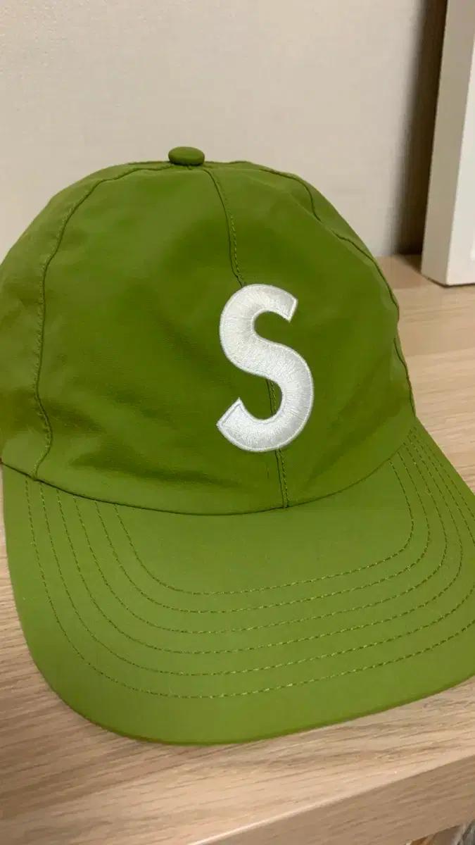 슈프림 S로고 볼캡 Gore-Tex (supreme s logo)