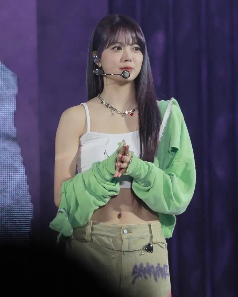 240219 르세라핌 은채 데이터 239장 판매