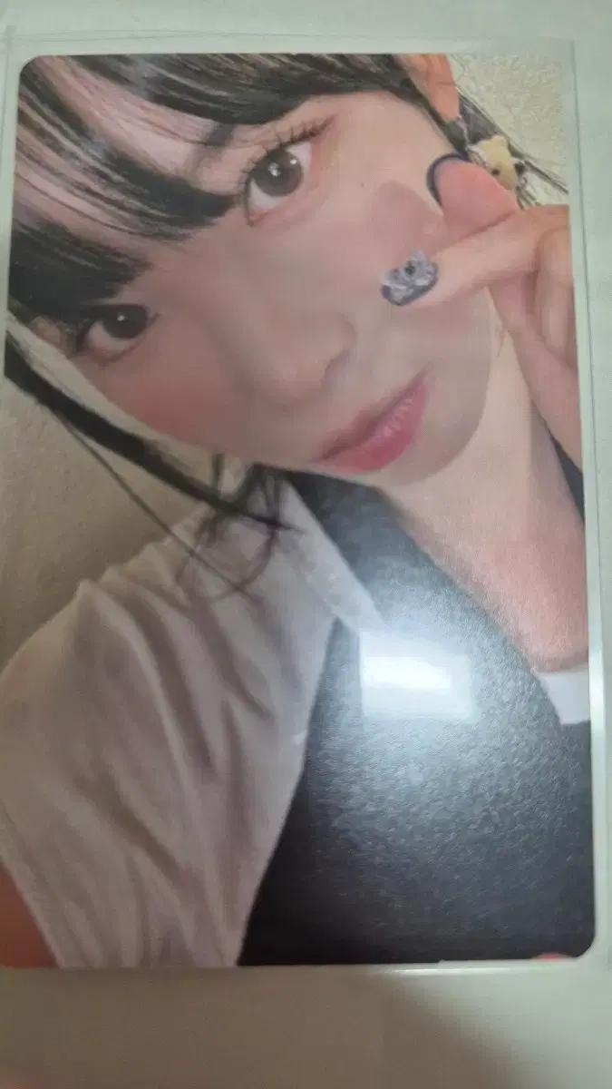 르세라핌 김채원 언포기븐 파워스테이션 포카