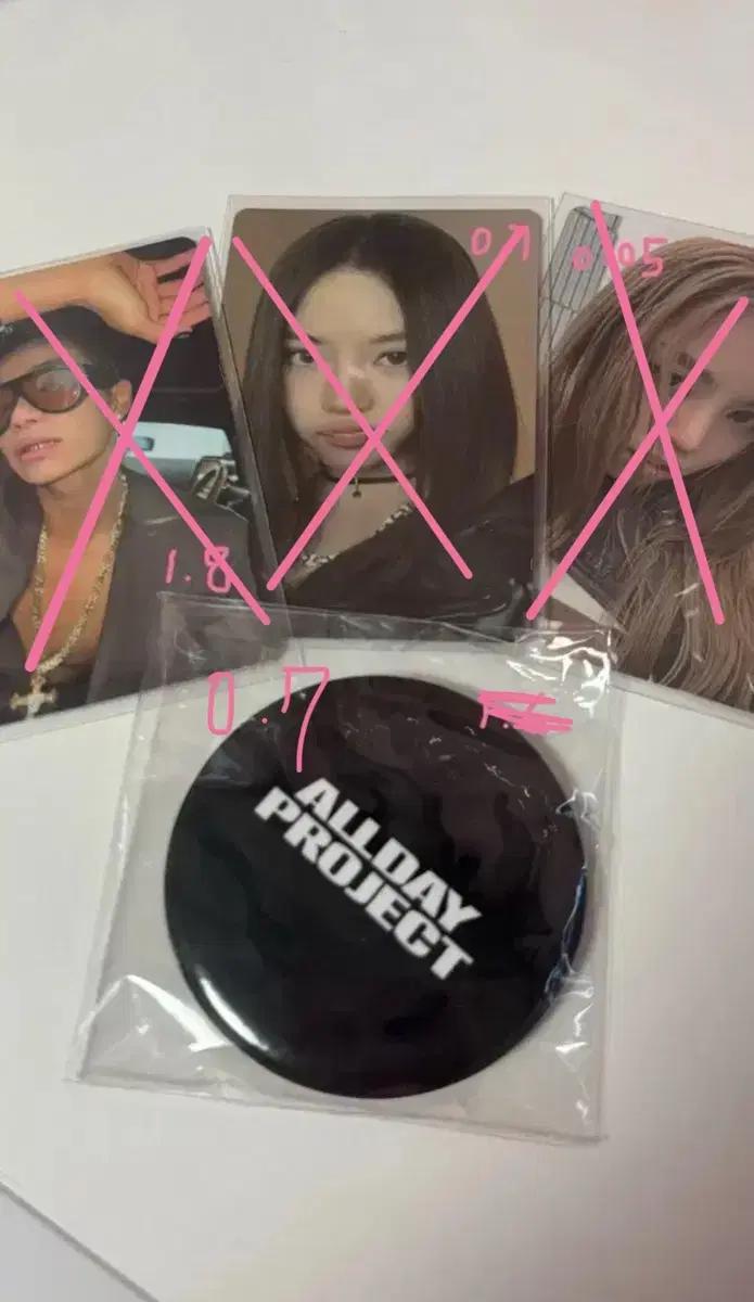 올데프 올데이프로젝트 개봉앨범 거울 팝업 ALLDAYPROJECT
