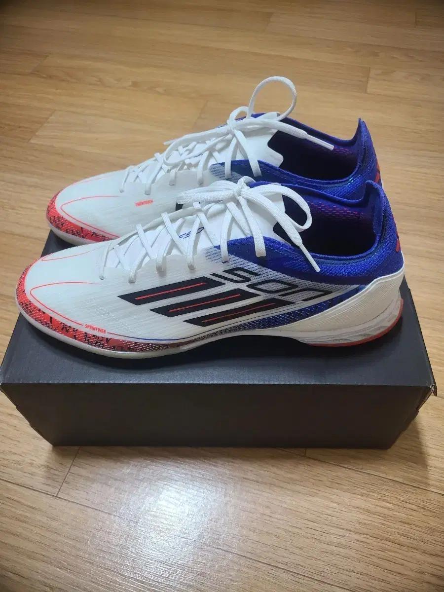 아디다스F50 풋살화
