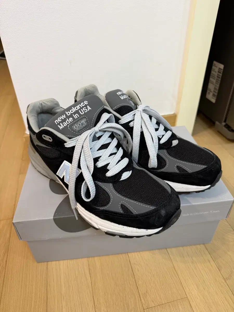 (가격제안 0) 뉴발란스 993 블랙 - D 스탠다드 (290)