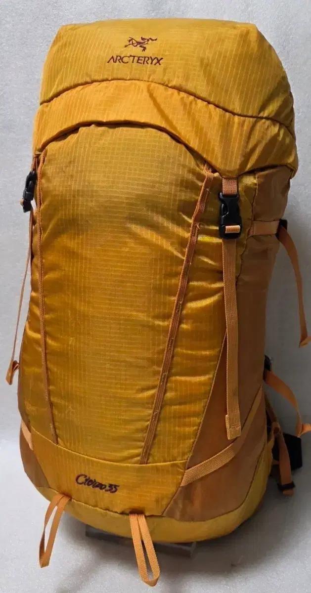 아크테릭스 ARC'TERYX 시어조 35 등산배낭 여행캠핑백팩