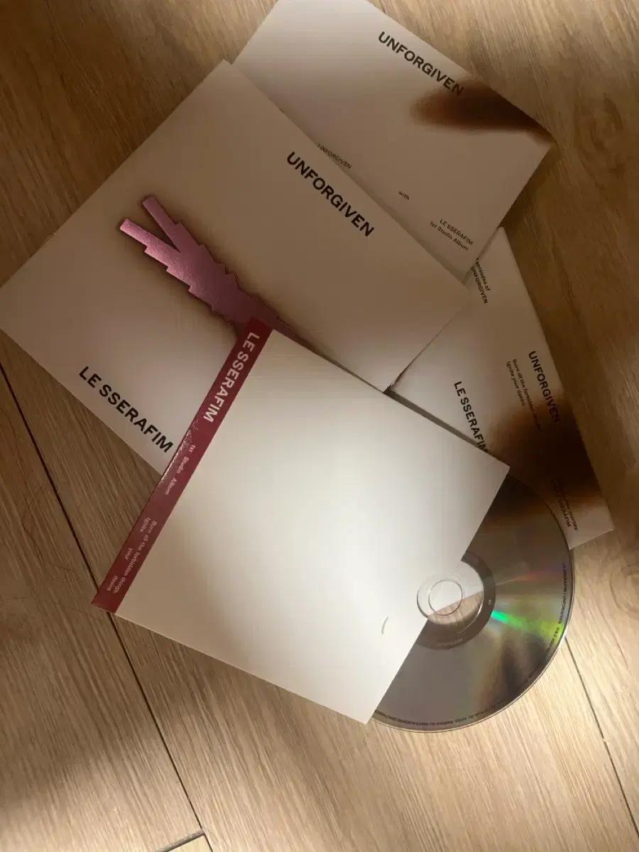 르세라핌 UNFORGIVEN 개봉앨범