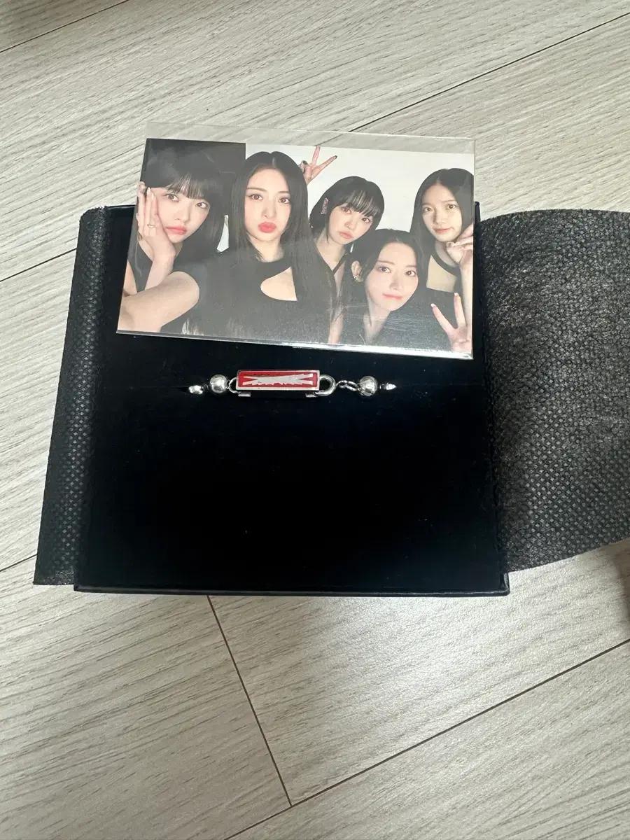 르세라핌 flame rises tour 팔찌 SV_s-m 판매