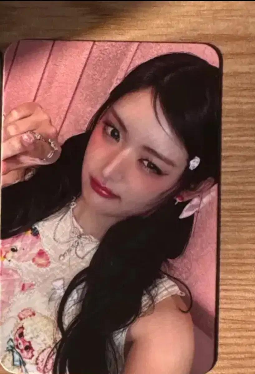 피프티피프티 FIFTY FIFTY 아테나 공방포카