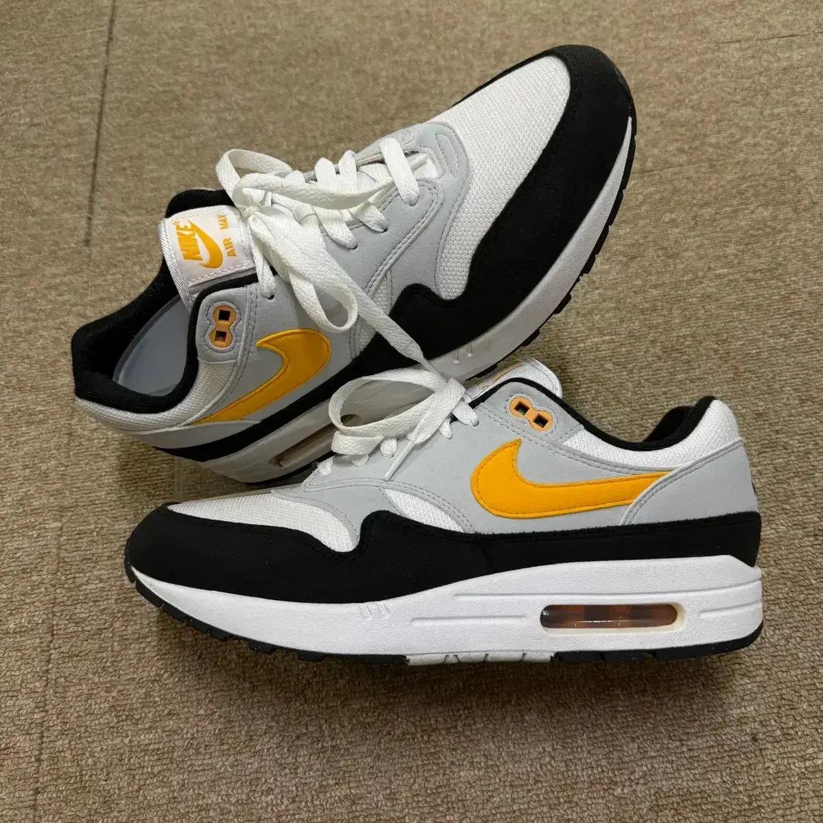 나이키 맥스 1 Nike Air Max 1 275 US9.5 판매 미중고