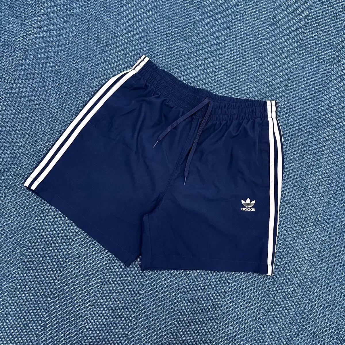 [2XL] 아디다스 반바지 만원샵