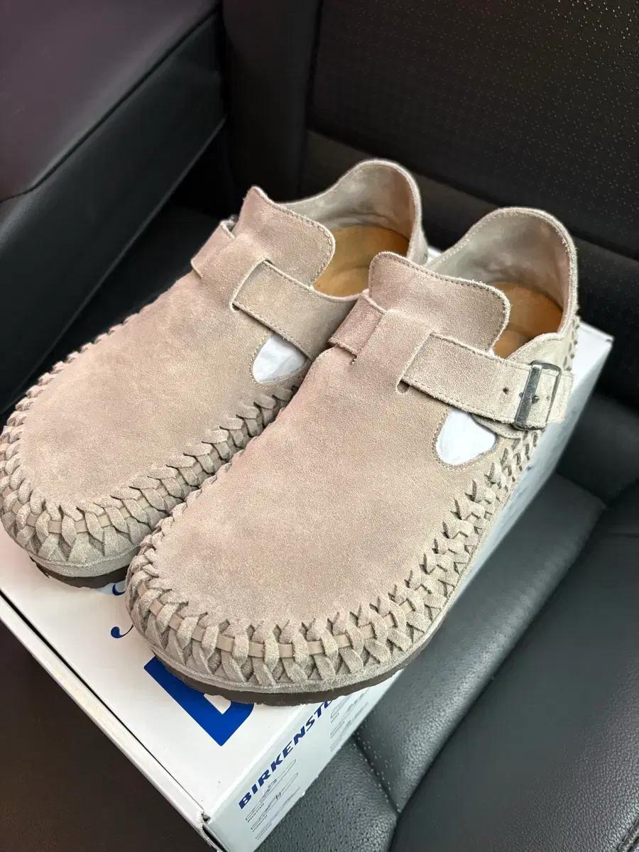 (40) 버켄스탁 x KITH 런던 브레이디드 문락 색상