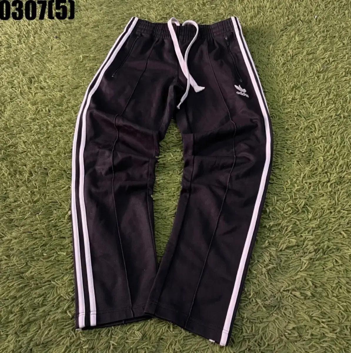 아디다스 삼선 트레이닝 바지 블랙95 0307