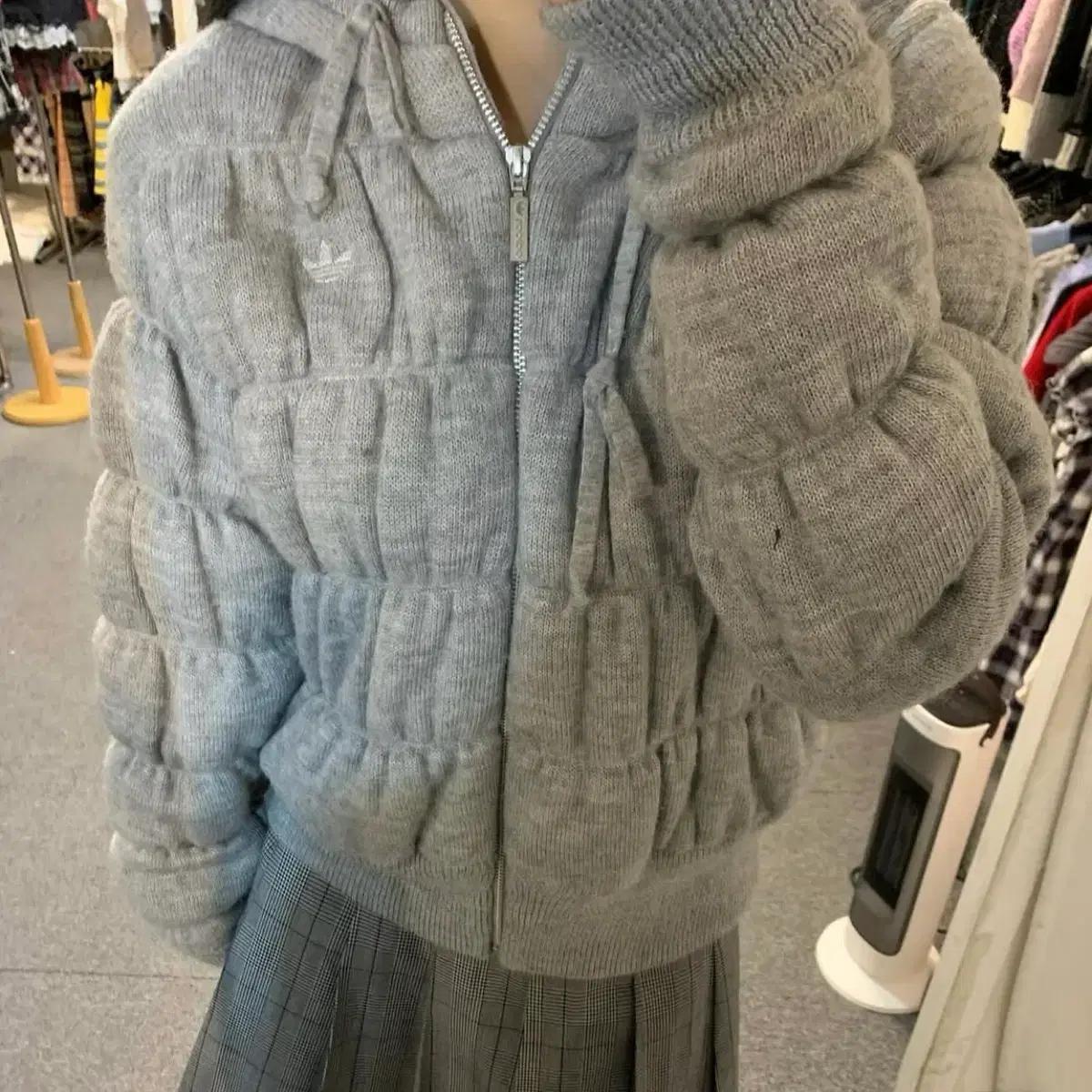 adidas 아디다스 니트 패딩 와투케 스포티 아디다스 대장 빈티지패딩
