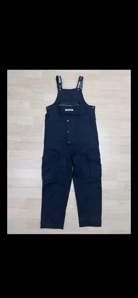 나이키 시티메이드 멜빵 바지