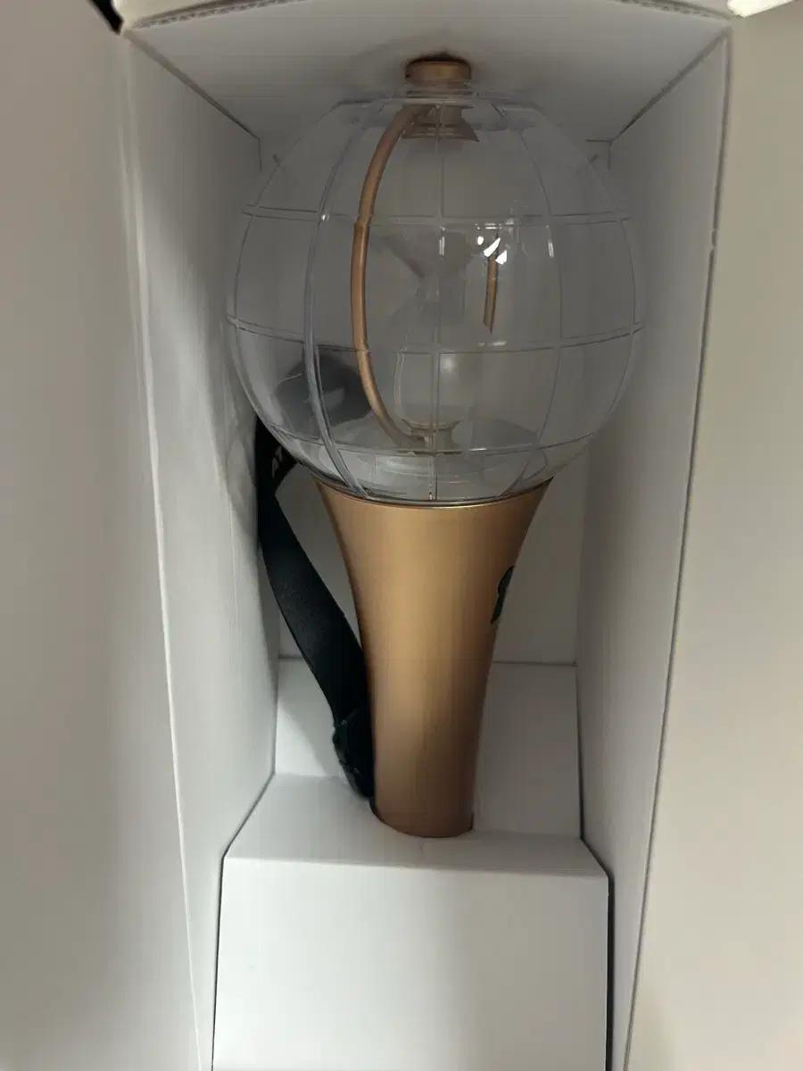 에이티즈 응원봉 라이티니 풀박