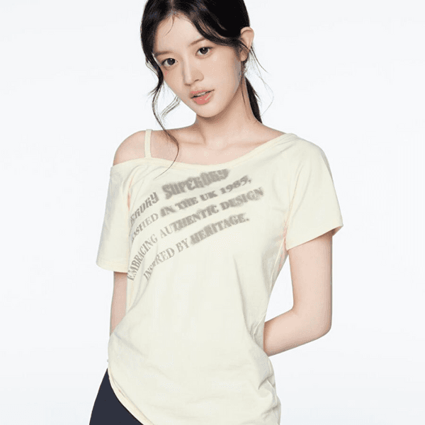 [아일릿 민주 착용] [슈퍼드라이] 우먼스 스크립트 티셔츠 라이트엘로우