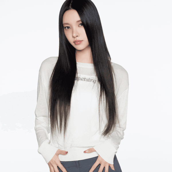 [아일릿 윤아 착용] [슈퍼드라이] 우먼스 린넨 스웨터 화이트