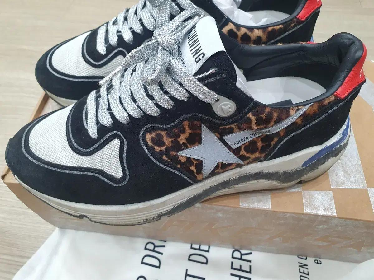 백화점 골든구스 러닝 오버솔 여자스니커즈 37사이즈235~240